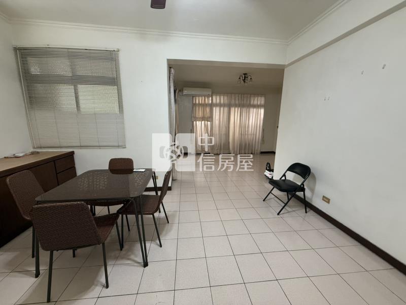 楊梅瑞塘國小邊間大地坪透天房屋室內格局與周邊環境