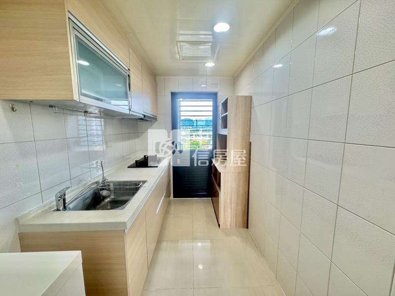 佳茂中山會館溫馨裝潢大兩房配機上房屋室內格局與周邊環境