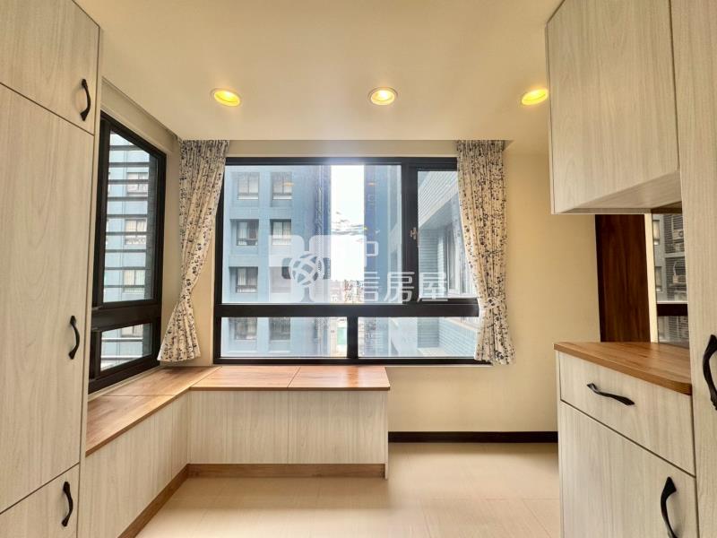 佳茂中山會館溫馨裝潢大兩房配機上房屋室內格局與周邊環境