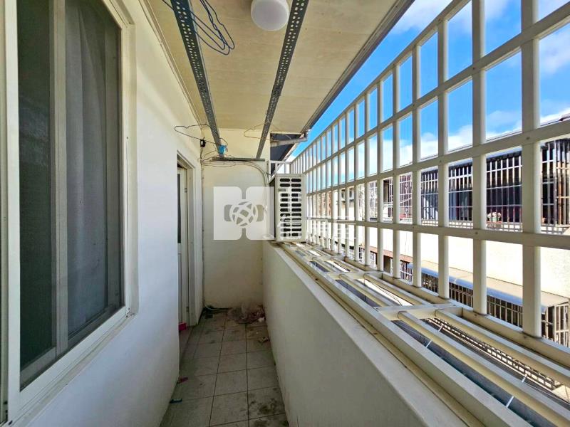 近洲際8米活巷邊間美透天可營登房屋室內格局與周邊環境