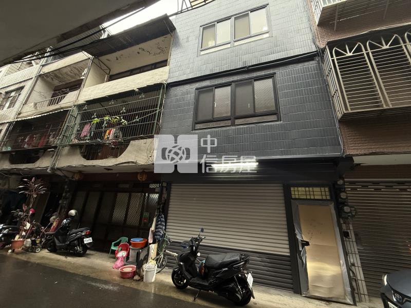 平鎮南平路整新5房透天房屋室內格局與周邊環境