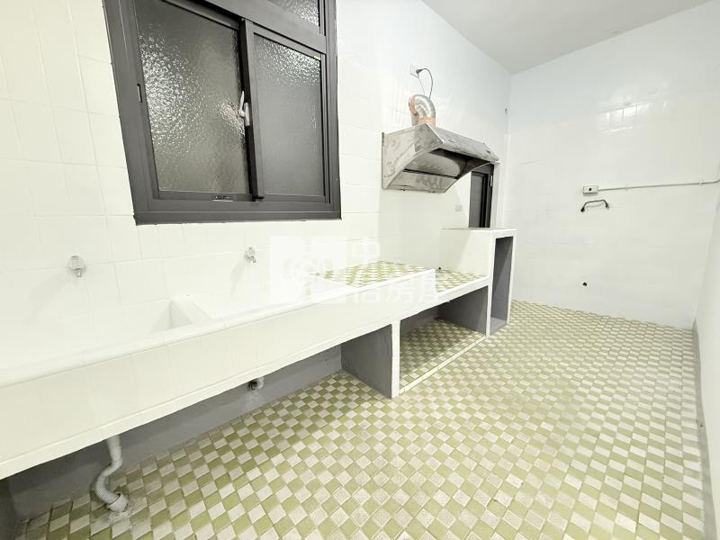 平鎮近66快速道路金陵路透天房屋室內格局與周邊環境