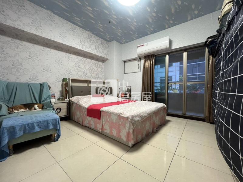 亞灣捷運三房+B3大平車房屋室內格局與周邊環境