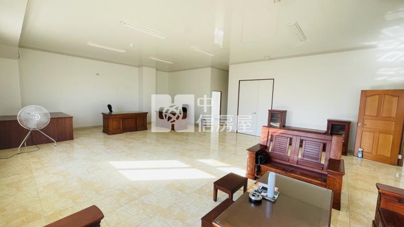 頭城烏石港多用途鈔集商場店面房屋室內格局與周邊環境