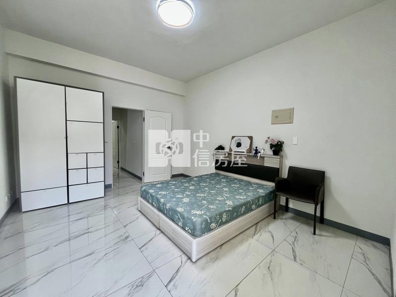 屏東市崇蘭文教區透天房屋室內格局與周邊環境