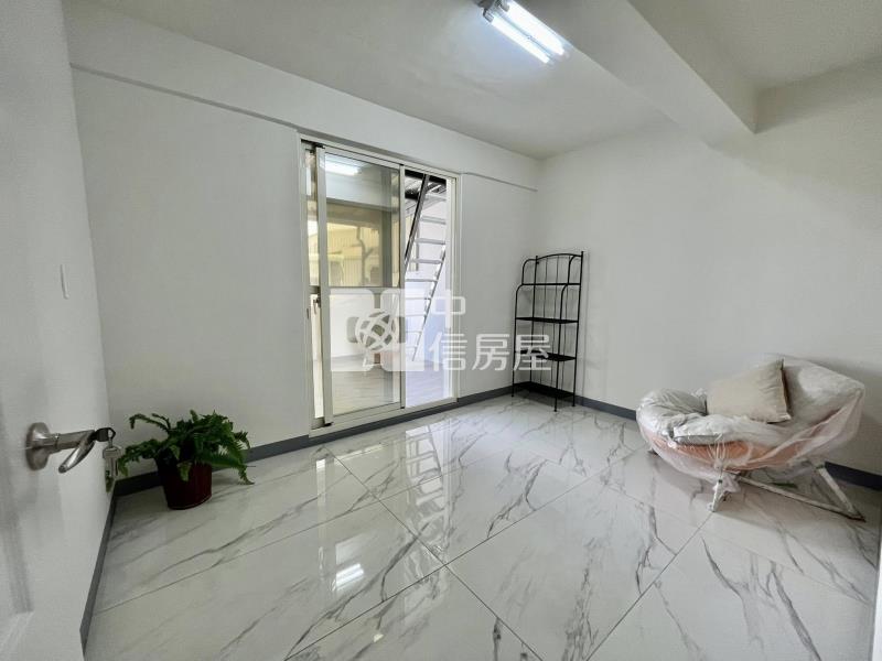 屏東市崇蘭文教區透天房屋室內格局與周邊環境