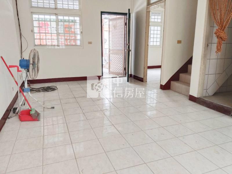 興隆透天房屋室內格局與周邊環境