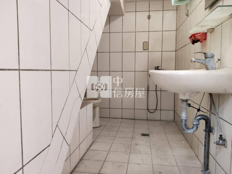 興隆透天房屋室內格局與周邊環境