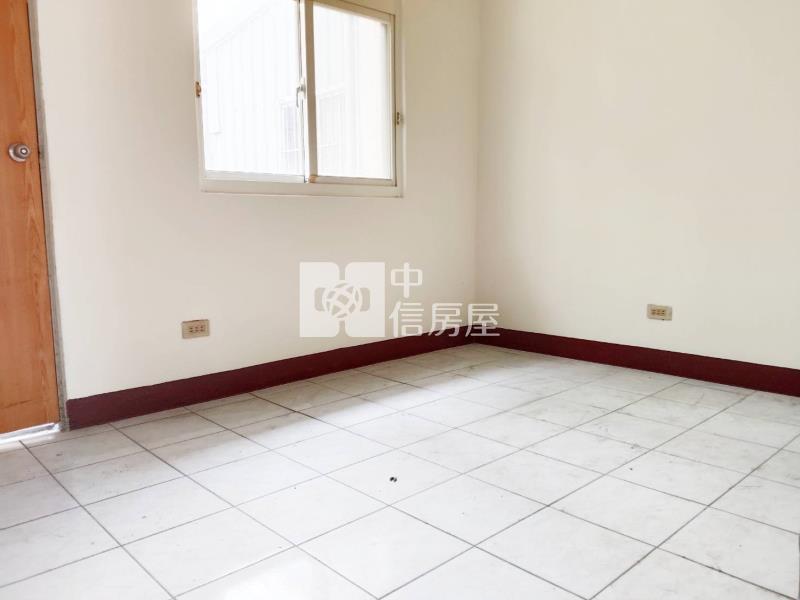 興隆透天房屋室內格局與周邊環境