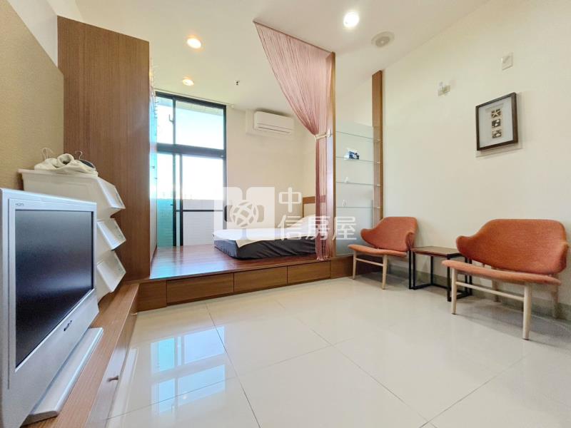 高鐵區高樓層景觀戶房屋室內格局與周邊環境