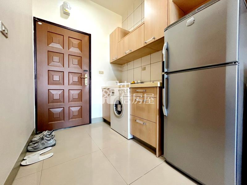 高鐵區高樓層景觀戶房屋室內格局與周邊環境