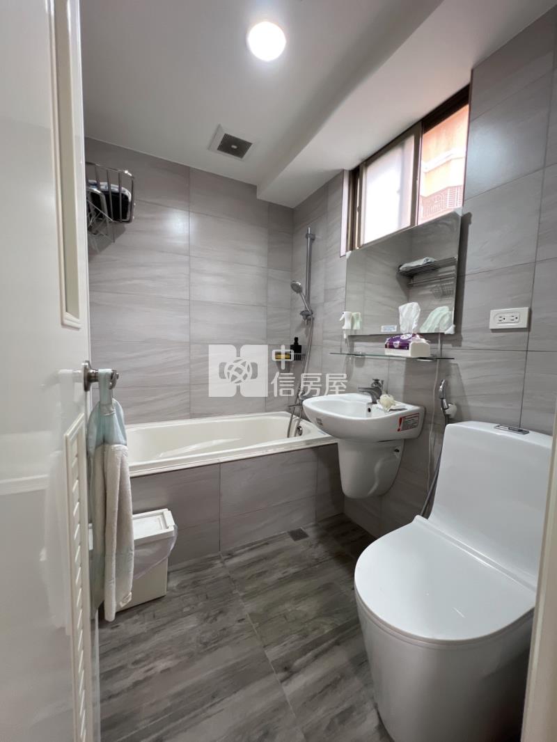 寶輝大官邸三房附車位房屋室內格局與周邊環境