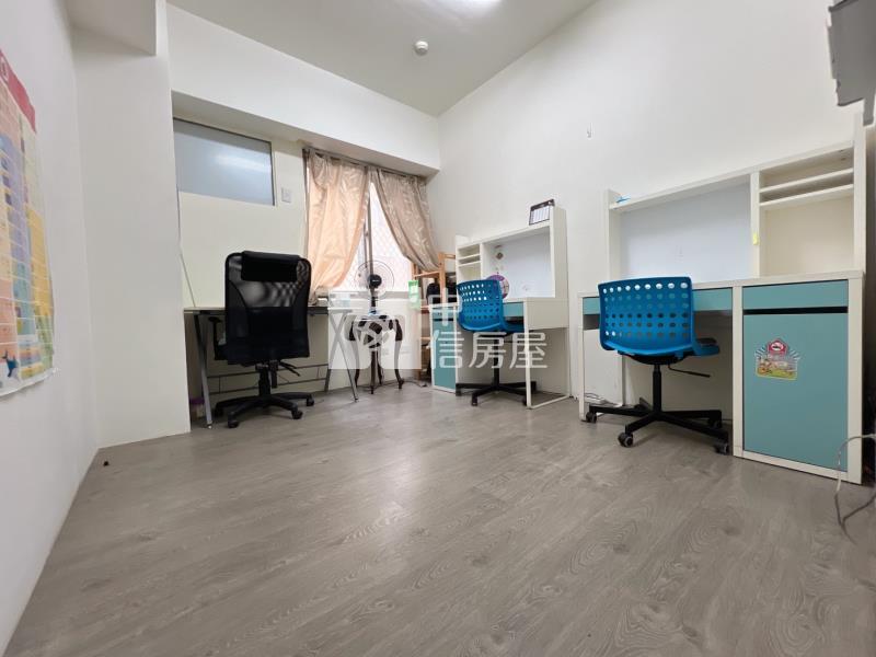 寶輝大官邸三房附車位房屋室內格局與周邊環境