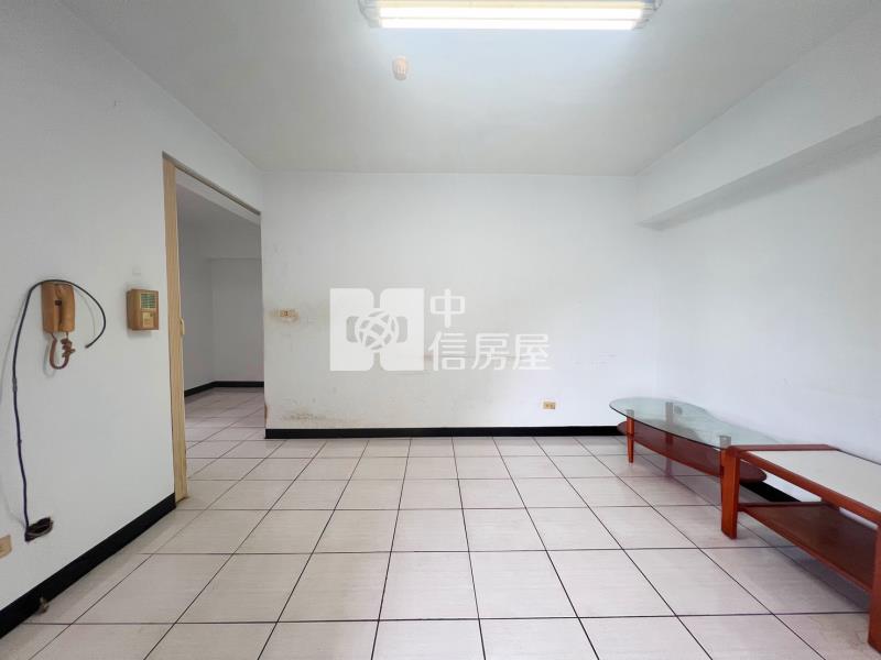 富家雙星車位2房房屋室內格局與周邊環境