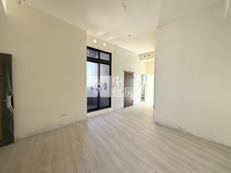 【奔馳】大同賦築全新1+1套房房屋室內格局與周邊環境