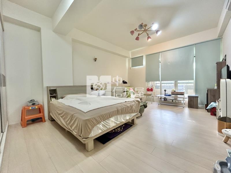 震後臨路美透天房屋室內格局與周邊環境