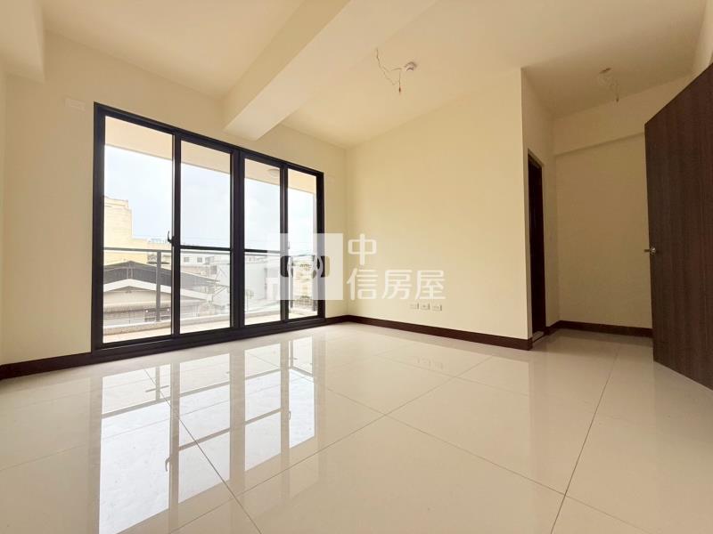 北太平新成屋臨路電梯別墅房屋室內格局與周邊環境