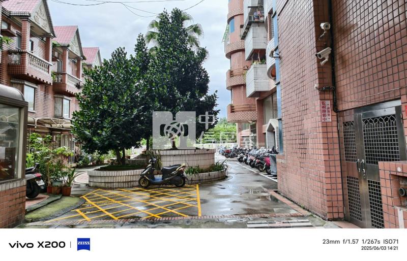 維多莉亞華廈房屋室內格局與周邊環境