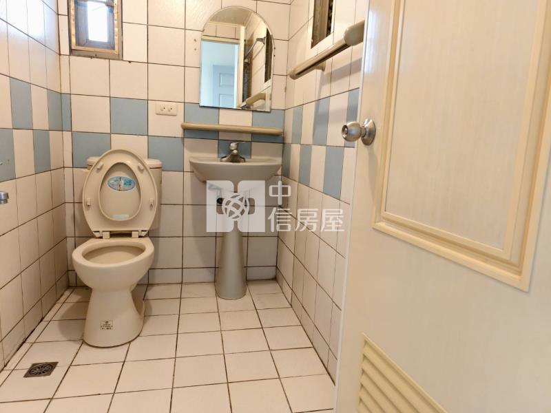 維多莉亞華廈房屋室內格局與周邊環境