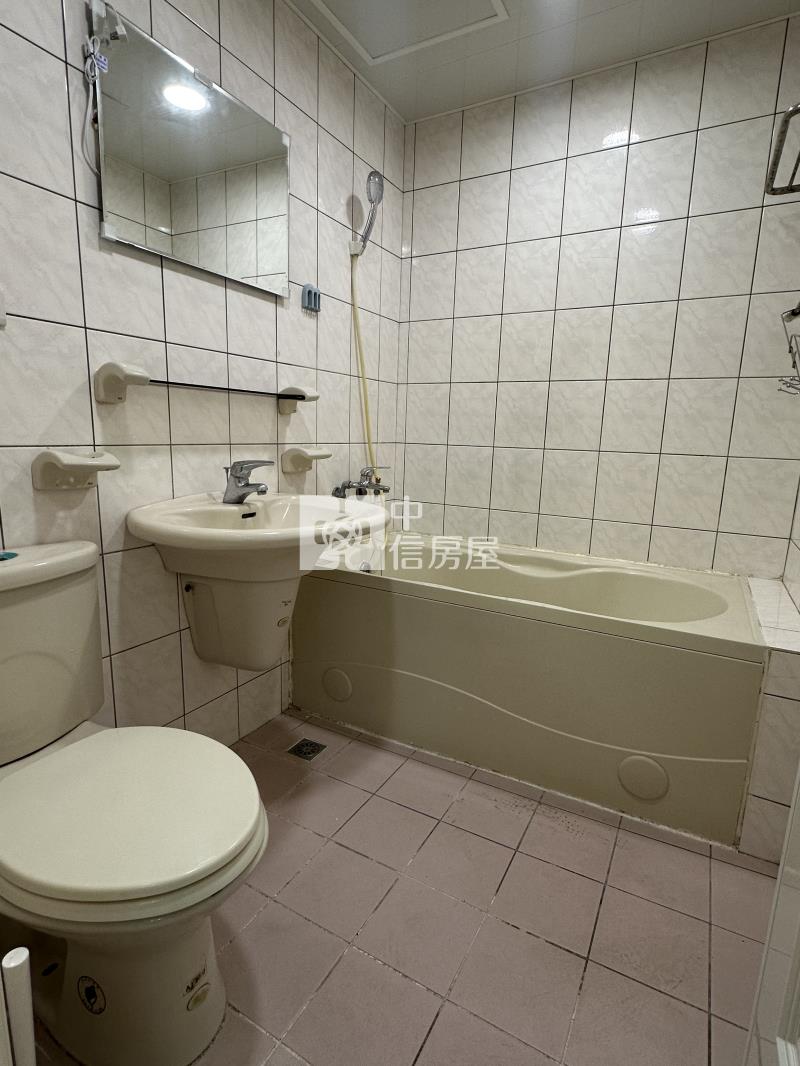 中壢健保局3房車房屋室內格局與周邊環境