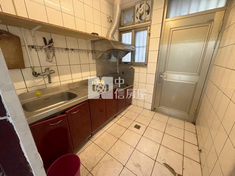 近青埔特區大崙國中前院美別墅房屋室內格局與周邊環境