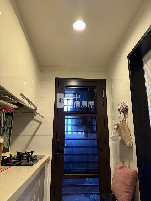 誠意出售-和耀真諦景觀兩房車(中信卓越團隊)房屋室內格局與周邊環境