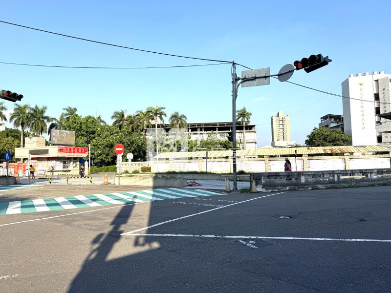 一點利公園城市金樓店(專任)房屋室內格局與周邊環境