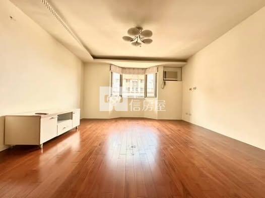 大俊國稀有4房附3車位房屋室內格局與周邊環境