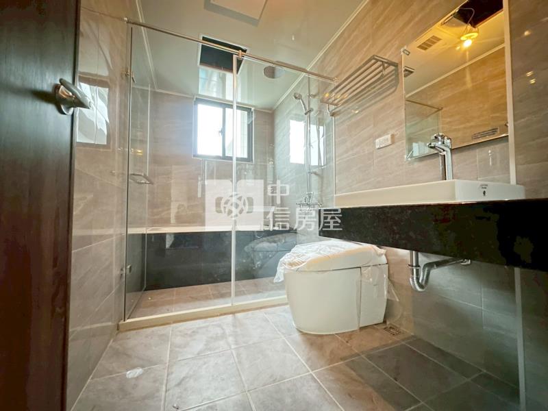 大里二期全新五套房雙車電梯別墅房屋室內格局與周邊環境