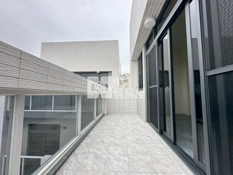 大里二期全新五套房雙車電梯別墅房屋室內格局與周邊環境