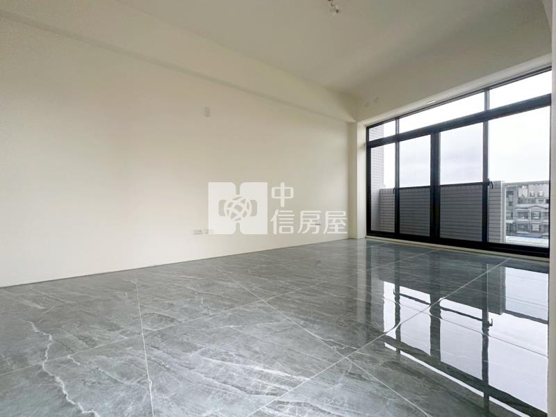 大里二期全新臨路店住別墅房屋室內格局與周邊環境