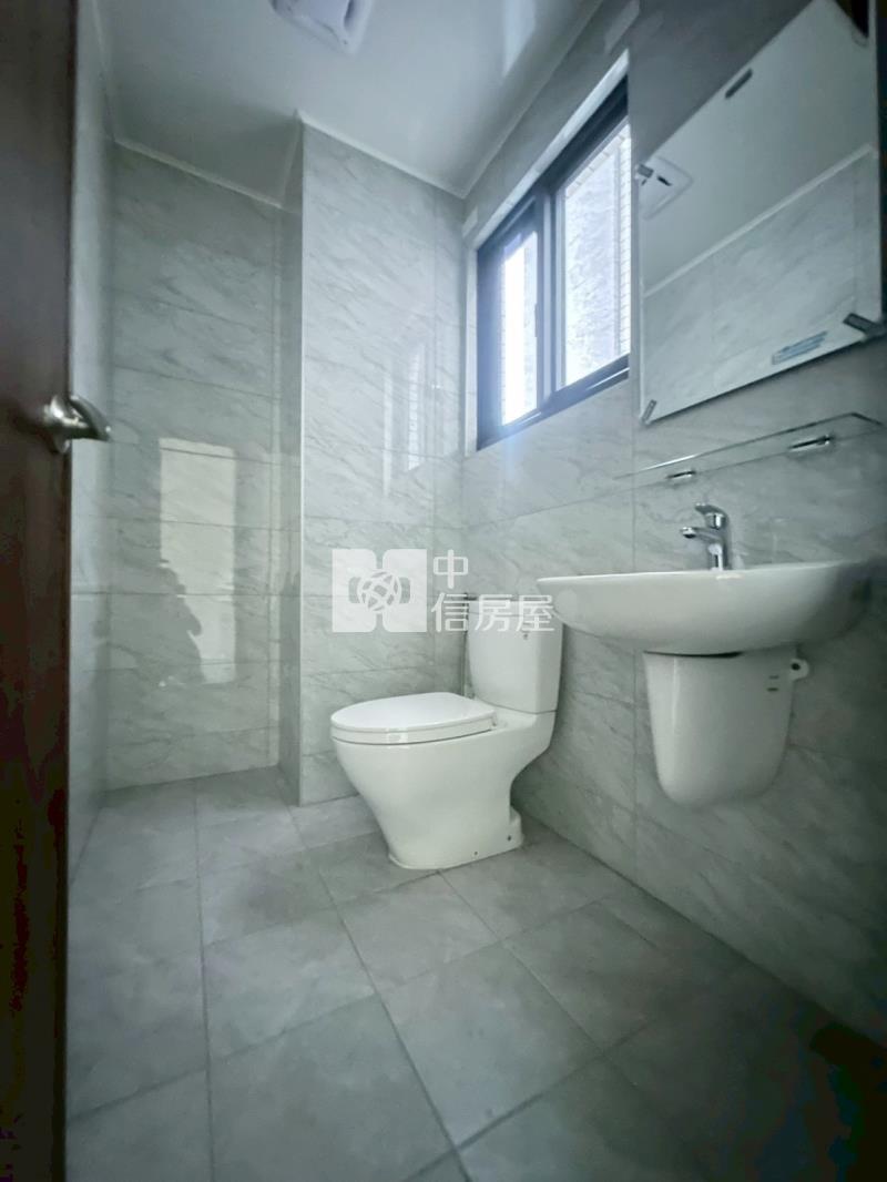 大里二期全新臨路店住別墅房屋室內格局與周邊環境