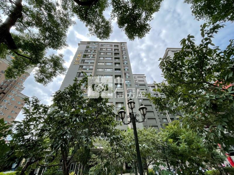 太子紐約次頂樓3房平車房屋室內格局與周邊環境