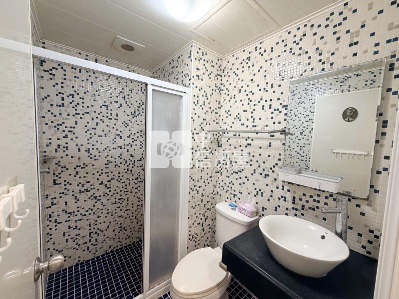 太子紐約次頂樓3房平車房屋室內格局與周邊環境