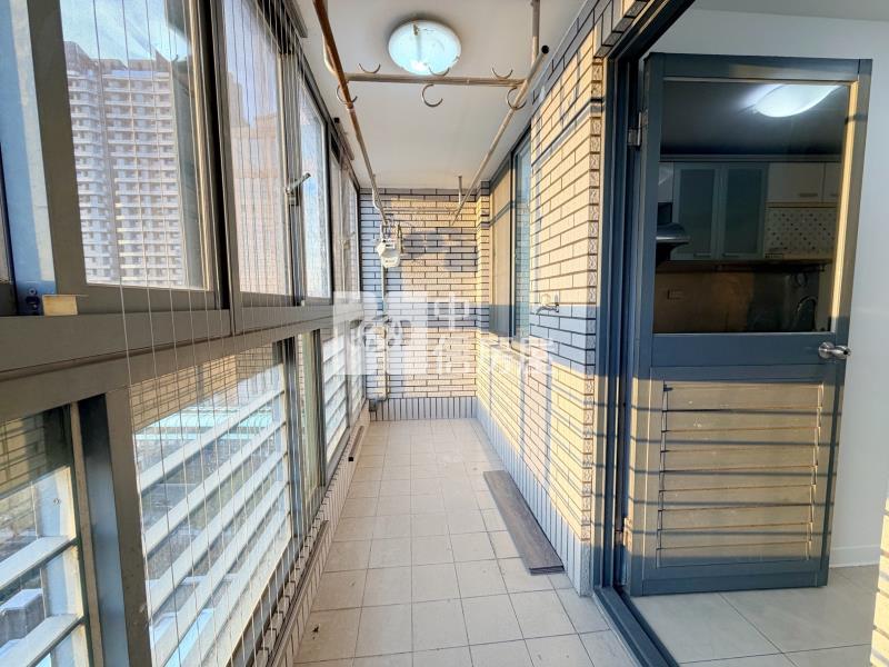 太子紐約次頂樓3房平車房屋室內格局與周邊環境