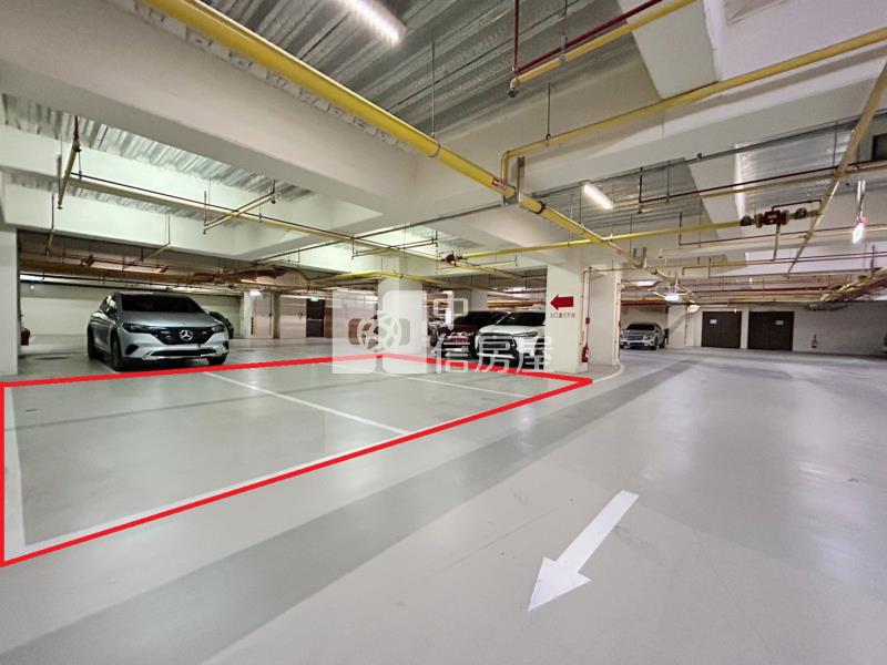 極光琉璃極美大三房房屋室內格局與周邊環境