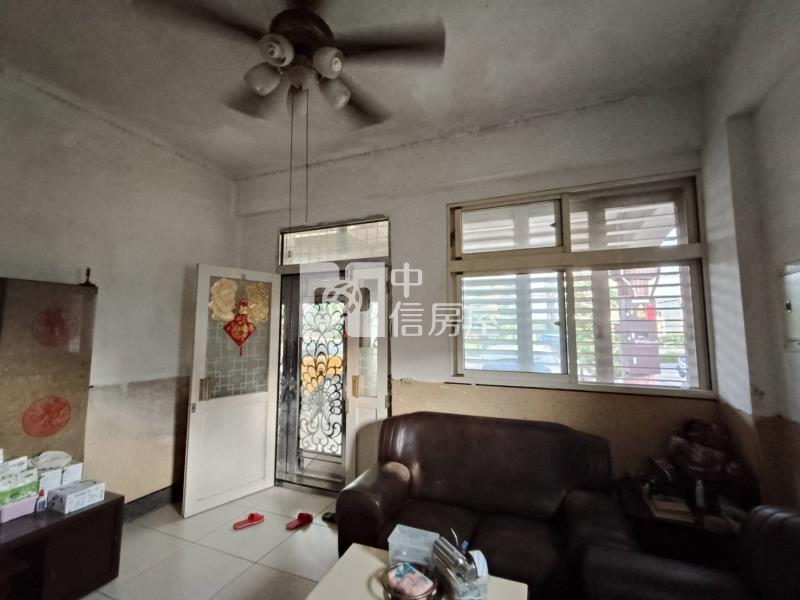 C238宜蘭員山近市區透天別墅房屋室內格局與周邊環境