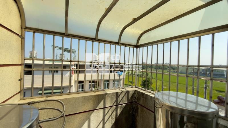 邊間闊別墅  ★影音空拍只在中信嘉義玉山店房屋室內格局與周邊環境