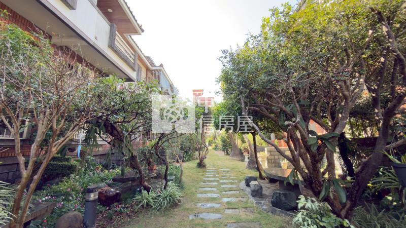 邊間闊別墅  ★影音空拍只在中信嘉義玉山店房屋室內格局與周邊環境