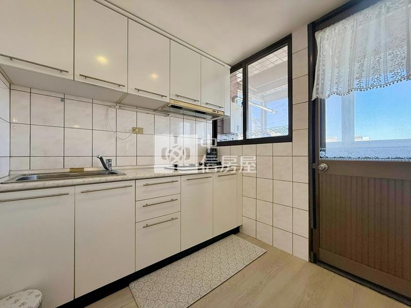 動物園景觀大兩房+車位房屋室內格局與周邊環境