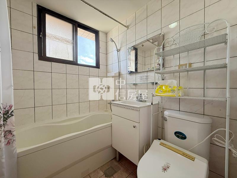 動物園景觀大兩房+車位房屋室內格局與周邊環境