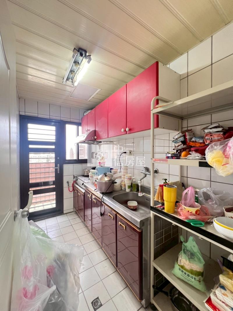 故鄉儷景社區電梯景觀2房房屋室內格局與周邊環境