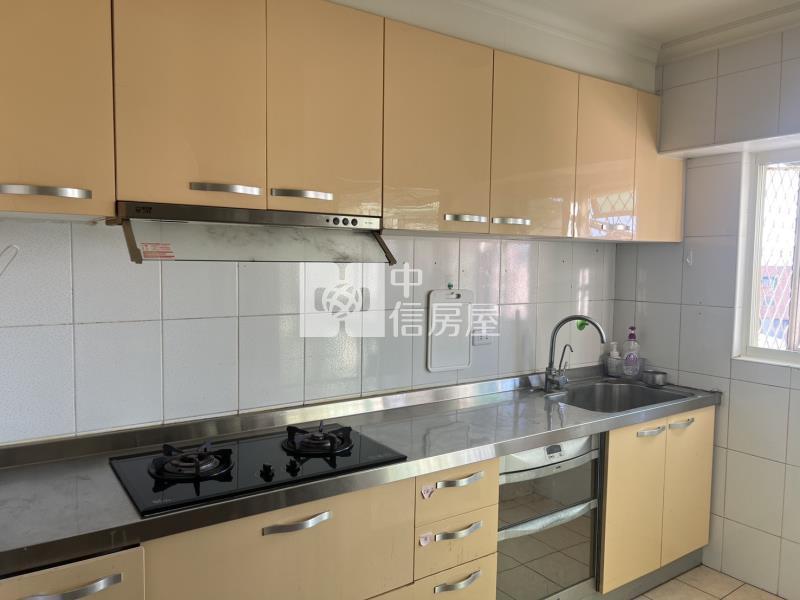 大魯閣三房車位房屋室內格局與周邊環境