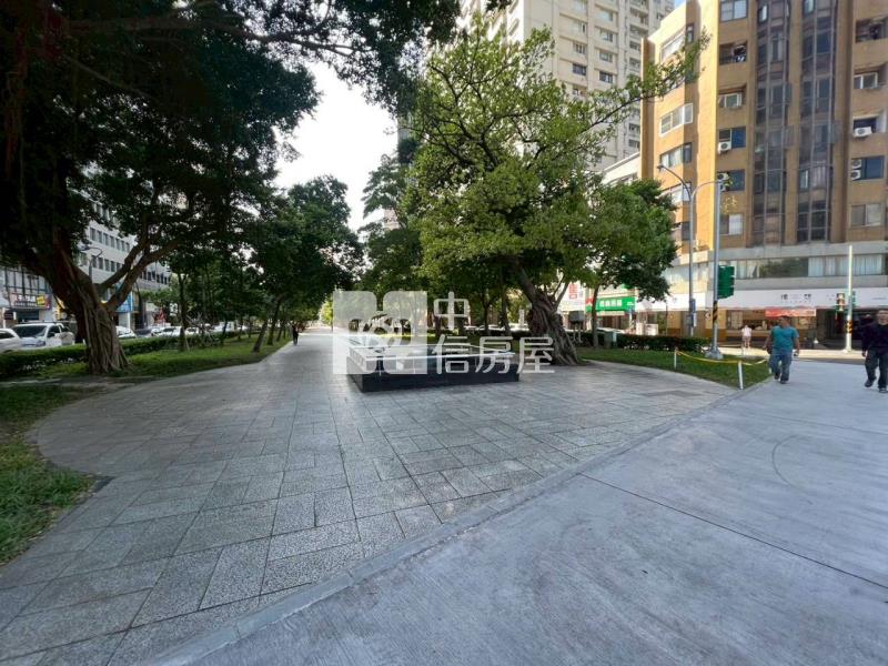 草悟道日系招財金店面房屋室內格局與周邊環境