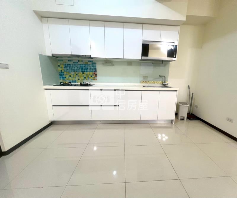 昂峰詠青三房平車視野戶房屋室內格局與周邊環境