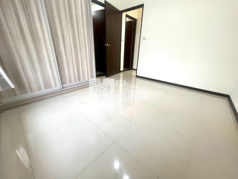 昂峰詠青三房平車視野戶房屋室內格局與周邊環境