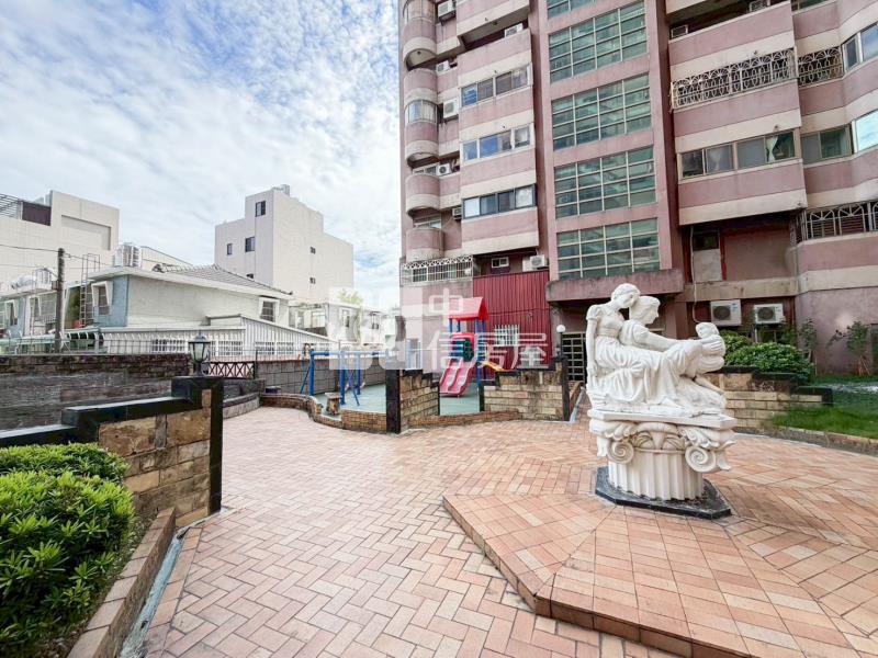 專任!西屯逢甲|格林威治|三房車位近中央公園房屋室內格局與周邊環境