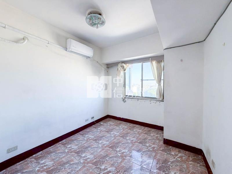 專任!西屯逢甲|格林威治|三房車位近中央公園房屋室內格局與周邊環境