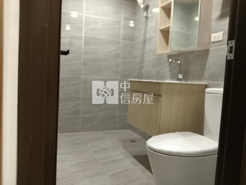 仁武(仁慈公園)大面寬雙車墅房屋室內格局與周邊環境