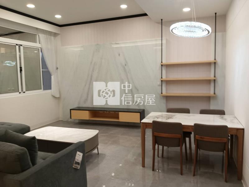 仁武(仁慈公園)大面寬雙車墅房屋室內格局與周邊環境